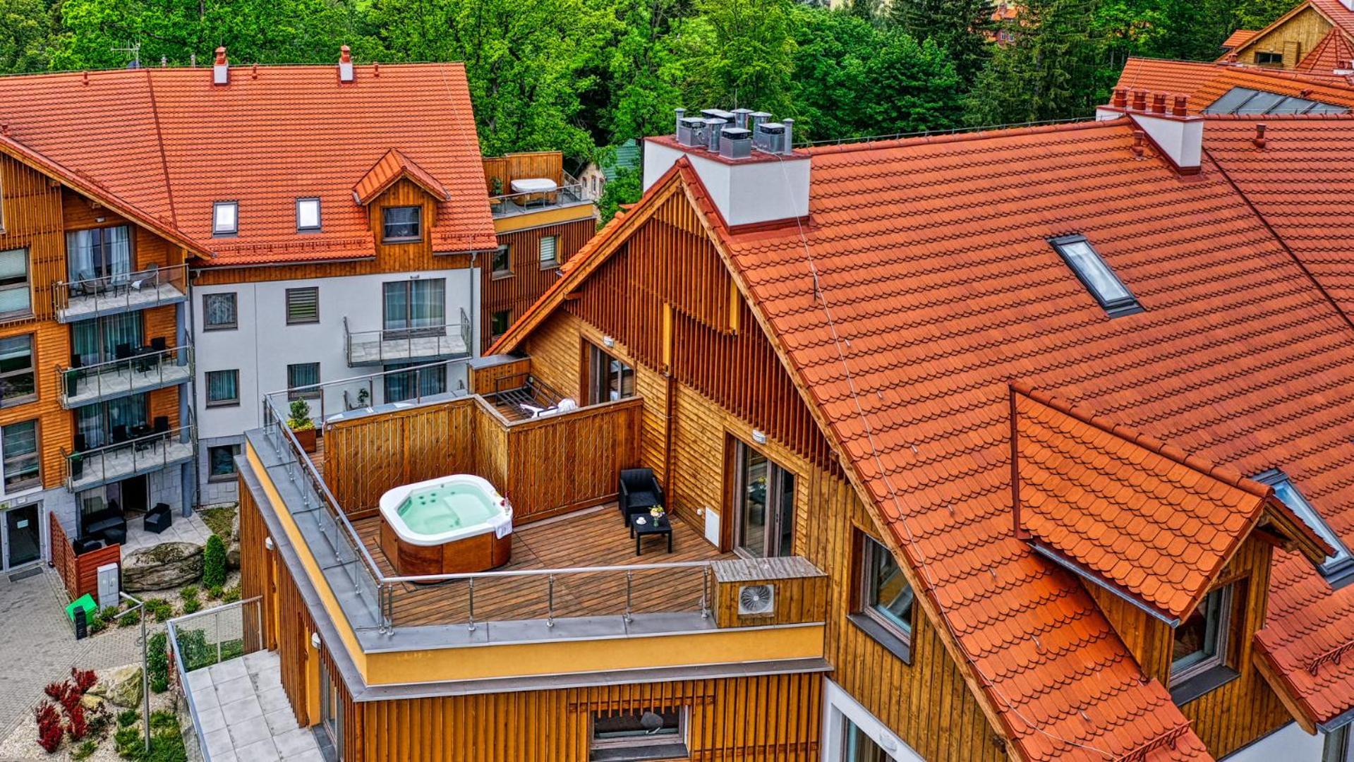 Royal Prestige Collection Z Prywatnym Jacuzzi - Stone Hill Resort Z Basenem I Saunami Schreiberhau Exterior foto